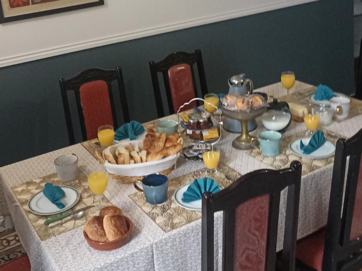Mas Des 2 Paons Bed & Breakfast Villedaigne Luaran gambar