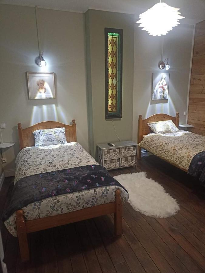 Mas Des 2 Paons Bed & Breakfast Villedaigne Luaran gambar