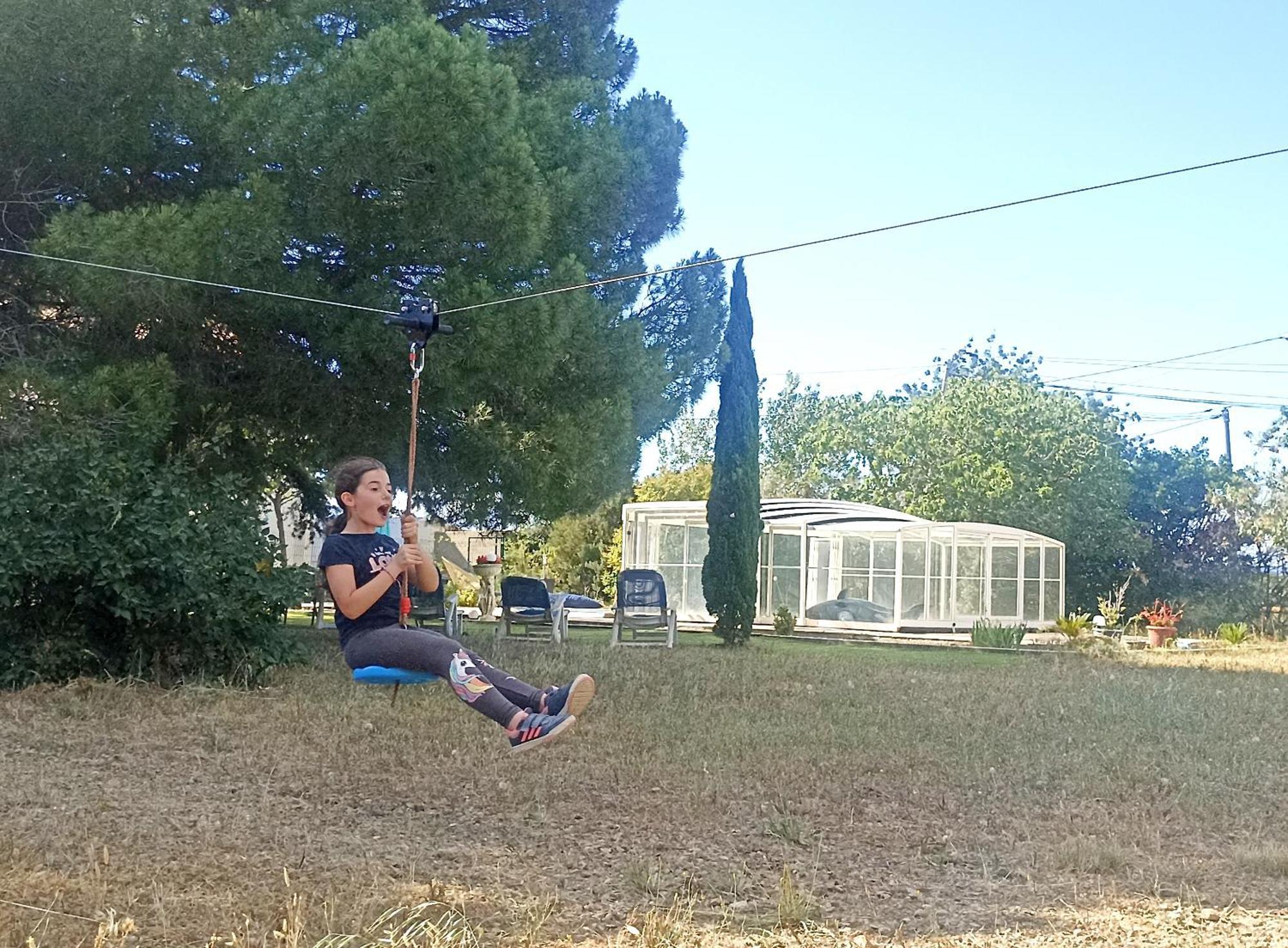 Mas Des 2 Paons Bed & Breakfast Villedaigne Luaran gambar